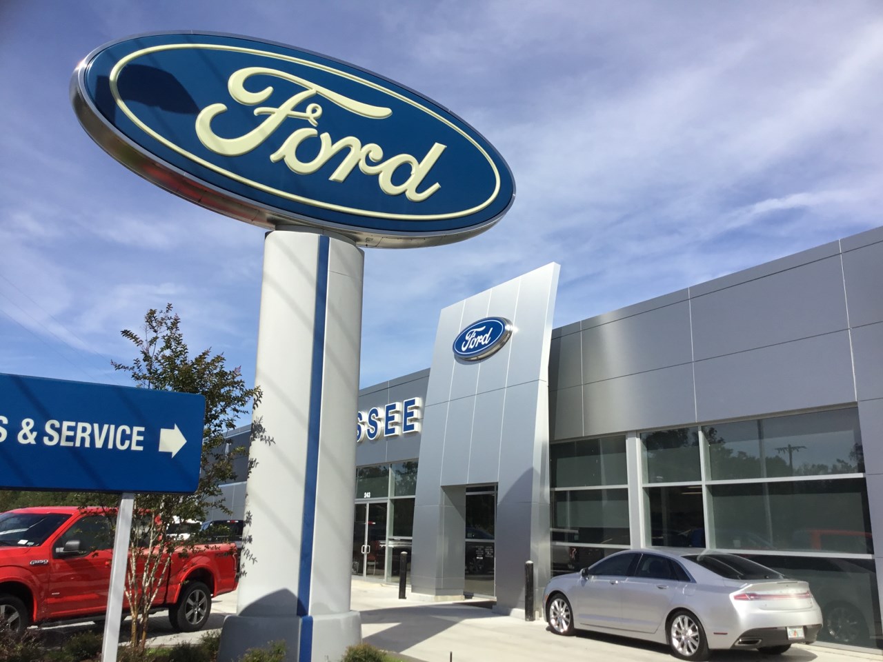Tallahassee Ford Lincoln Exterior