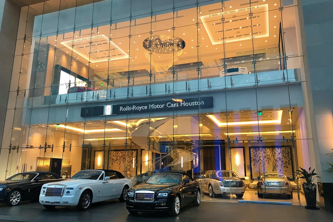 Rolls-Royce Motor Cars Houston Exterior